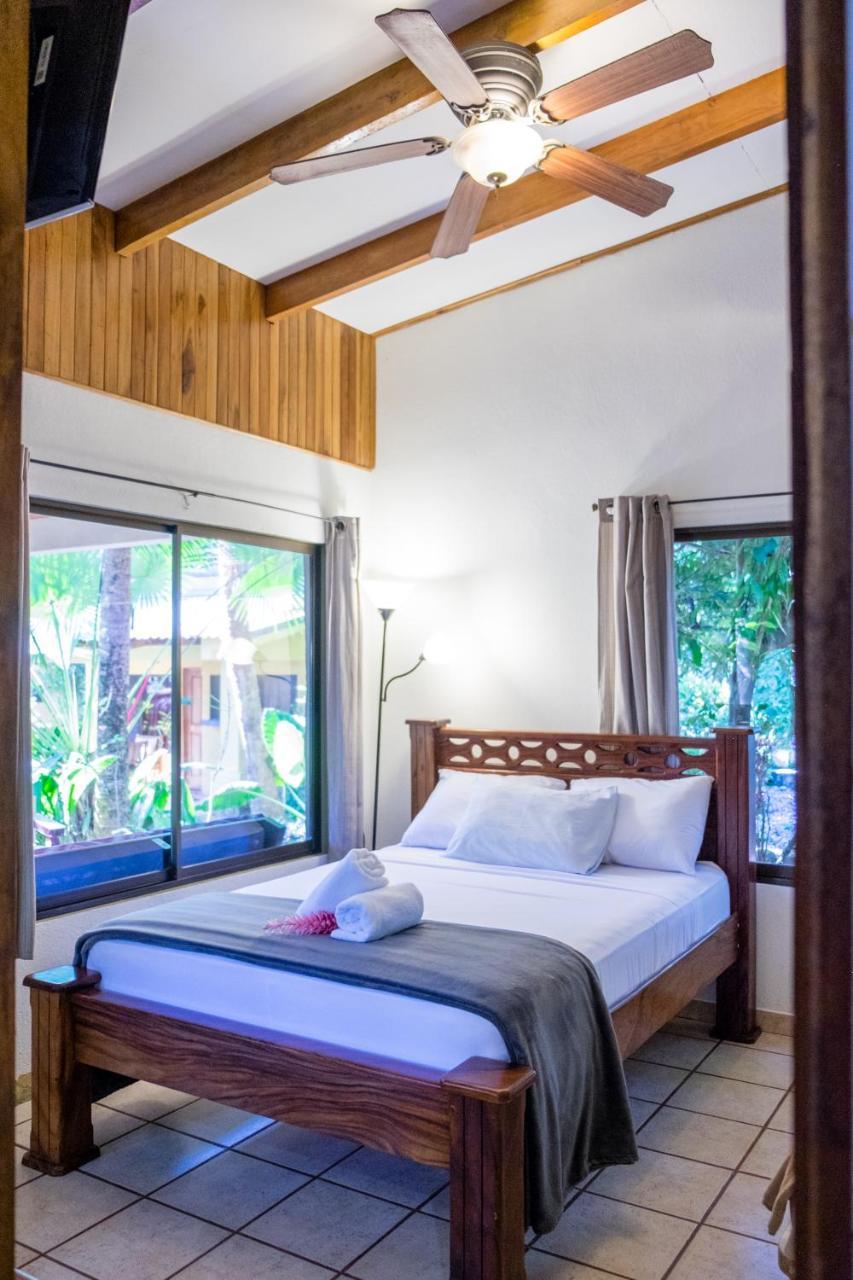 Zula Inn Aparthotel Playa Santa Teresa (Puntarenas) Exterior foto